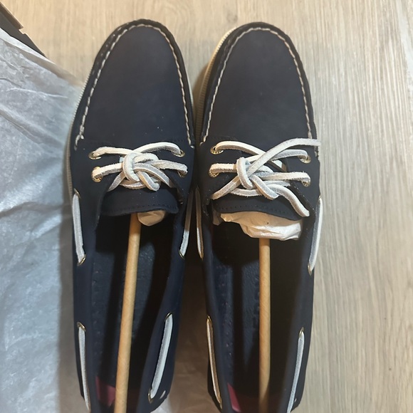 Sperry shoes - Picture 2 of 10